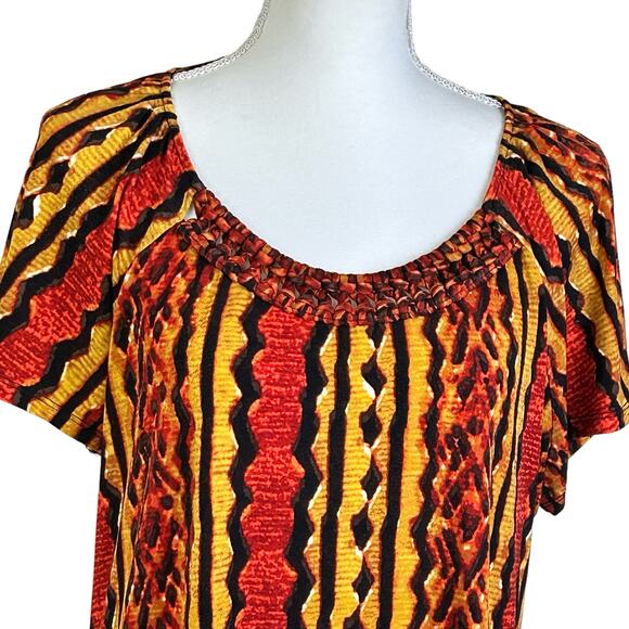 East 5th Blouse Women XL Red Yellow Geometric Print Short Sleeve Stretch Top - Picture 2 of 9